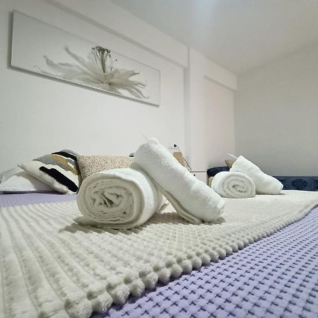 קאלה דה פינסטראט Apartamento, La Cala Vicent&Alba מראה חיצוני תמונה